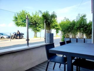 Superbe f1 en bord du lac - Publier - 1