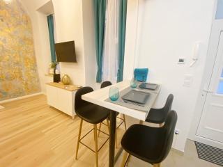 GOLDART Design apartment in the heart of Budapest - Budapeste - 1