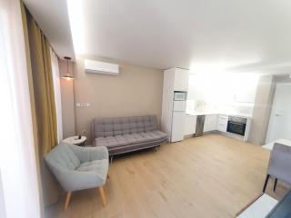 SALOU ,APARTAMENTO CON PISCINA y Wifi - 1