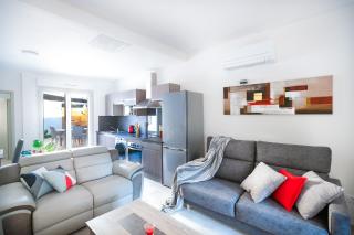 Superbe appartement à 2 pas des Halles, Climatisé, terrasse, garage - Narbonne - 7