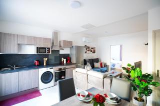 Superbe appartement à 2 pas des Halles, Climatisé, terrasse, garage - Narbonne - 4