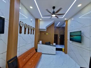 Number One Hotel - 5