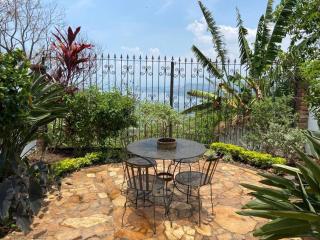 Casa Flor de Pajaro, vistas panorámicas increíbles al lago - Suchitoto - 8