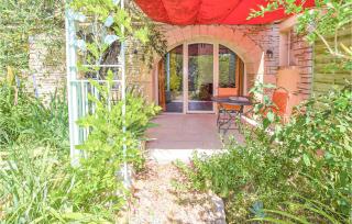 1 Bedroom Stunning Apartment In Nyons - 5