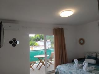 Sweet Room - Cayenne - 6