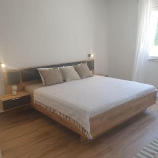Piña Tourist Apartments - Vodice - 0