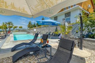 Pool & Whirlpool Art Villas - 1