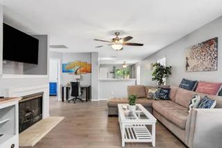 Modern Austin Retreat 15 Min to Downtown & Airport Sir - 5