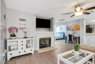 Modern Austin Retreat 15 Min to Downtown & Airport Sir - 6