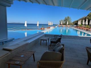 Luxury two-floor apartment in Petrčane with garden and pool - 6