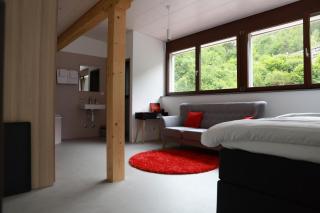 L'auberge de Noiraigue - 8