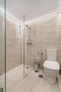 Charming 3bd apt. close to metro - 1