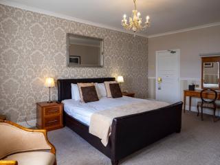 The Bulkeley Hotel - 2