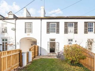Lovely Heather House 2 king 1 double 2 single beds - 4