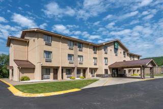 Quality Inn & Suites Warren - Warren - 9