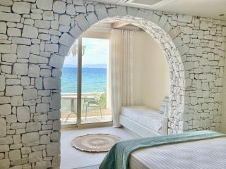 Byblos Aqua-The Sea Front Luxury Villa - Skala Sotiros - 5