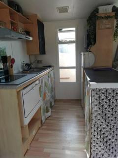 Dépendance cosy entre jardin et jacuzzi privés et piscine partagée - Aubagne - 6
