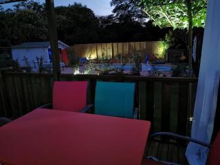 Dépendance cosy entre jardin et jacuzzi privés et piscine partagée - Aubagne - 7