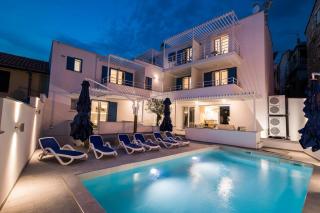 Seaside apartments with a swimming pool Selce, Crikvenica - 19899 - Selce - 9