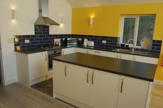 Beautiful, Modern Villa 5 mins walk from the Stunning Bay at Trearddur - Holyhead - 7
