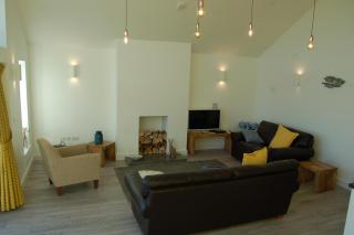 Beautiful, Modern Villa 5 mins walk from the Stunning Bay at Trearddur - Holyhead - 4