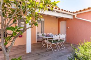 Gruissanne - Maison avec piscine, à 150m de la plage - Gruissan - 0