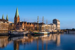 Vienna House Easy by Wyndham Bremen City Apartments - Brema - 0