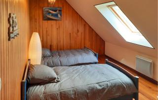 3 Bedroom Awesome Home In Plourivo - 7