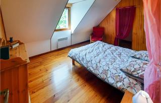 3 Bedroom Awesome Home In Plourivo - 4