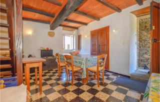 3 Bedroom Nice Home In Pietra Di Verde - Pietra-di-Verde - 9