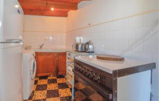 3 Bedroom Nice Home In Pietra Di Verde - Pietra-di-Verde - 7