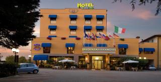 Valdenza Hotel - Campegine - 0