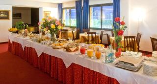 Valdenza Hotel - Campegine - 2