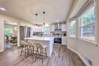 Spacious Family Home in Kansas City Suburb! - 1