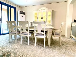 Abha Lake View Villas - 4 Bedrooms & 4 Bathrooms - Abha - 4