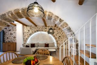 Petrino Two-Bedroom House in Mirthios - 9