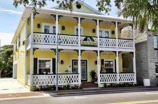 Inn on the Avenue - New Smyrna Beach - 8