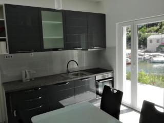 Apartment Žalo - Donje Selo na Šolti - 1