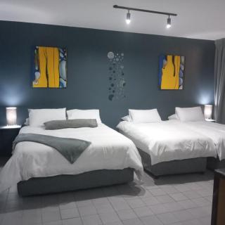Durban Beachfront 10 South Apartments 1404 - 8