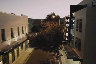 New Haus by Hougoumont Hotel, former Bannister 22 - Fremantle - 9