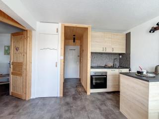 Appartement moderne skis aux pieds avec balcon, 2 chambres, 4 pers, Les Menuires - FR-1-344-1121 - 2