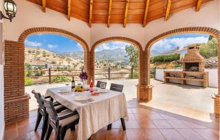3 Bedroom Amazing Home In Árchez - Árchez - 9