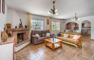 3 Bedroom Amazing Home In Árchez - Árchez - 7