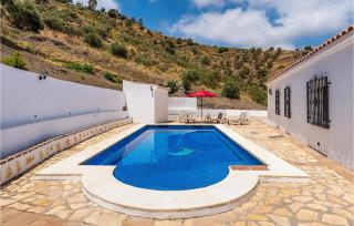3 Bedroom Amazing Home In Árchez - Árchez - 3
