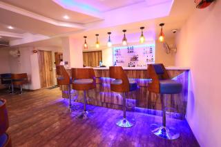 Hotel RS Exclusive Stay & Fine Dine - Near to Akola Junction - Akola - 5