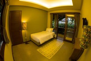 Rumah Taman - 7