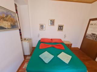 Mi Casa es Tu Casa - Shkodra Backpackers Hostel - Shkodër - 1