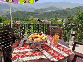 Ana-Maria Bnb - Tatʼev - 2