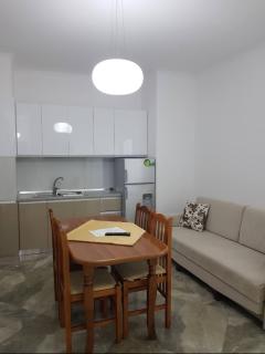 Seaview Apartments Right at The Beach - Durrës - 7