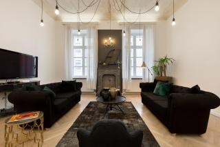 Bohemian Dream Home In The Absolute Center w 2BR/2BT - Budapest - 8
